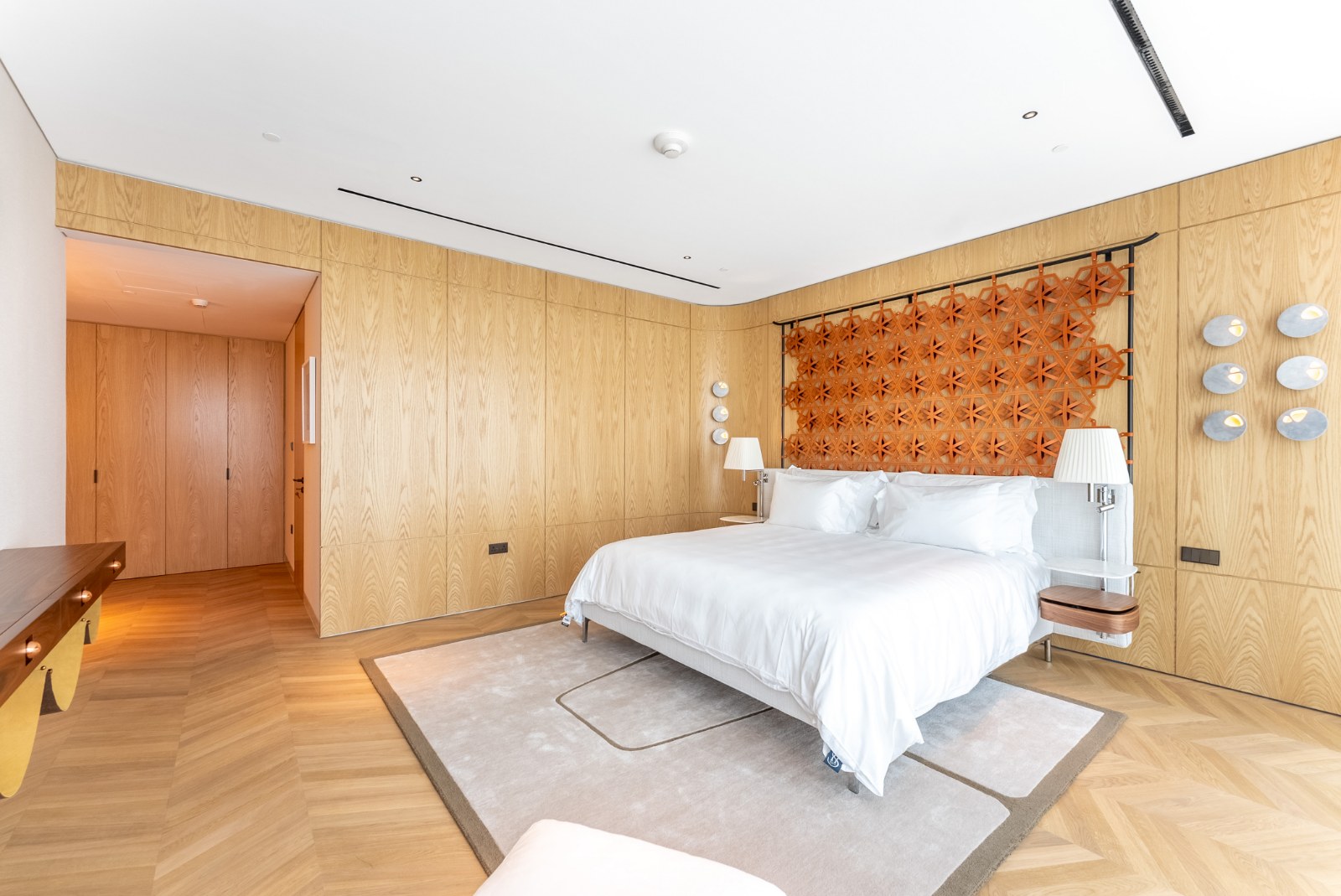 ZA’ABEEL FIRST | Bespoke 3BR Duplex | Exclusive Landmark Residence Slide Image